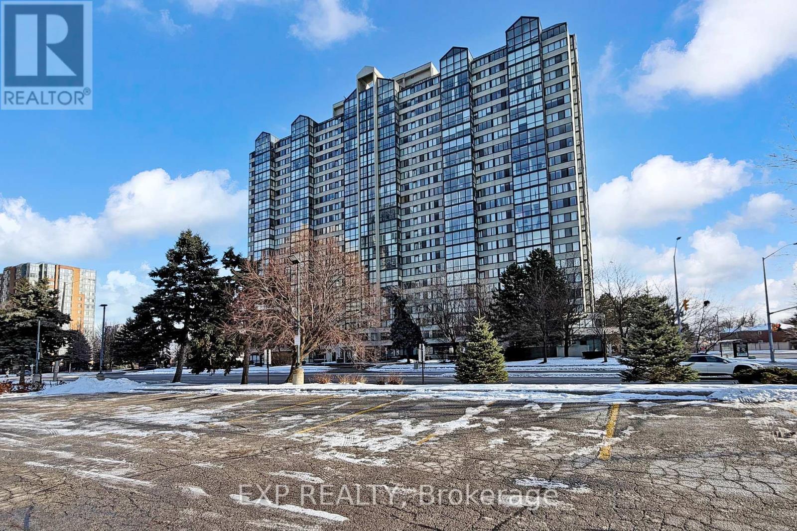 1001 - 350 WEBB DRIVE, Mississauga, Ontario