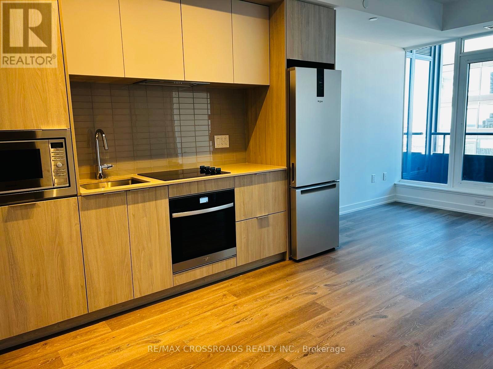 3612 - 395 Square One Drive, Mississauga, Ontario  L5B 0P6 - Photo 11 - W12633090