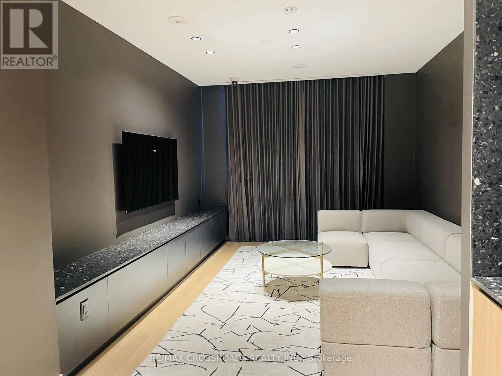 3612 - 395 Square One Drive, Mississauga, Ontario  L5B 0P6 - Photo 28 - W12633090