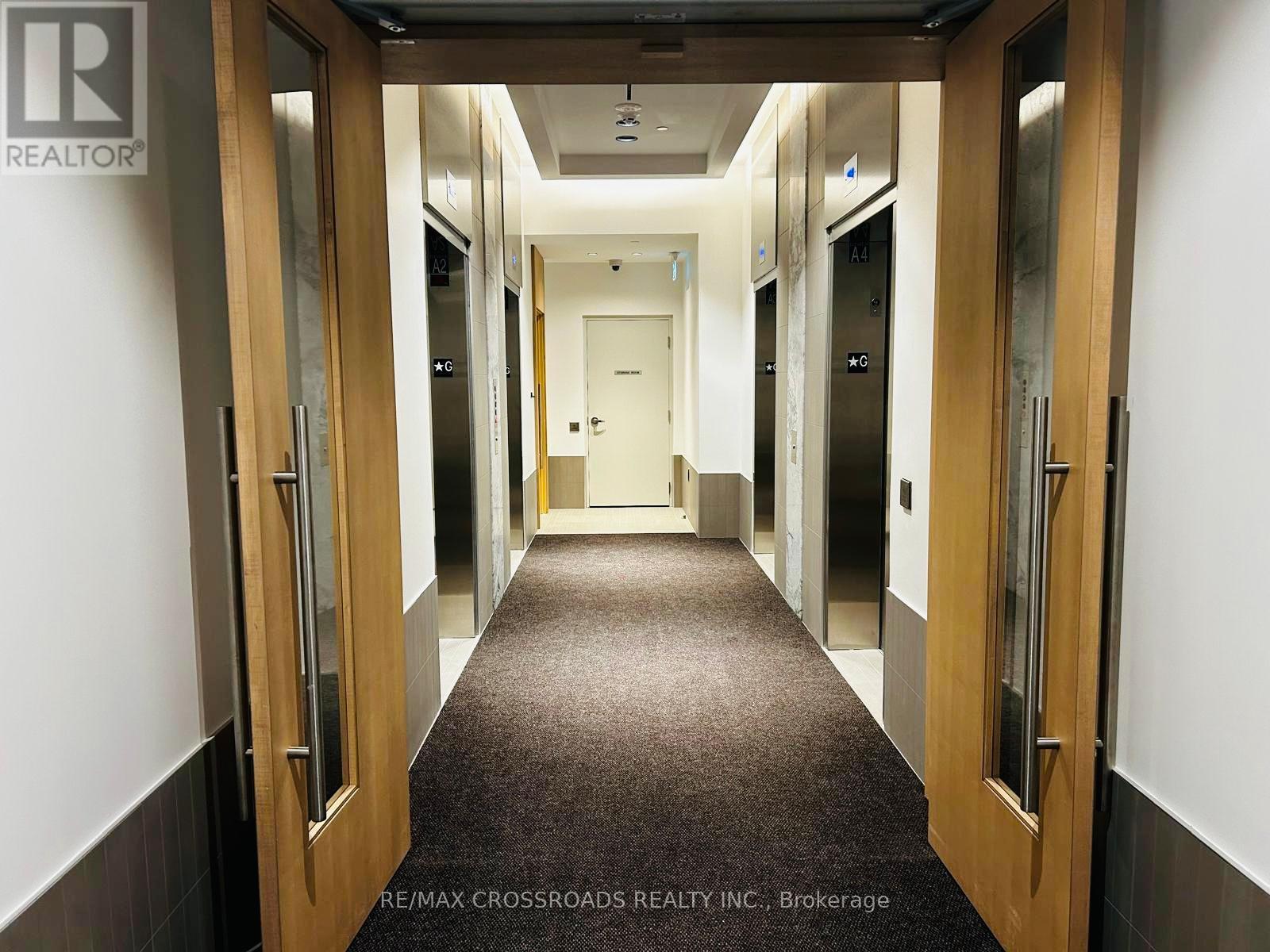 3612 - 395 Square One Drive, Mississauga, Ontario  L5B 0P6 - Photo 6 - W12633090