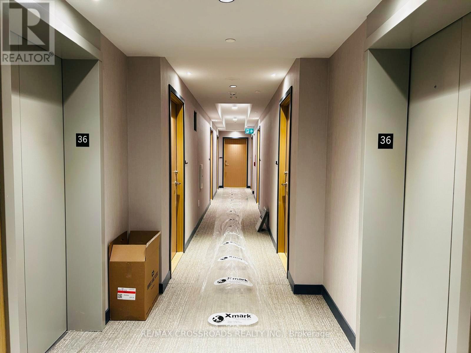 3612 - 395 Square One Drive, Mississauga, Ontario  L5B 0P6 - Photo 8 - W12633090