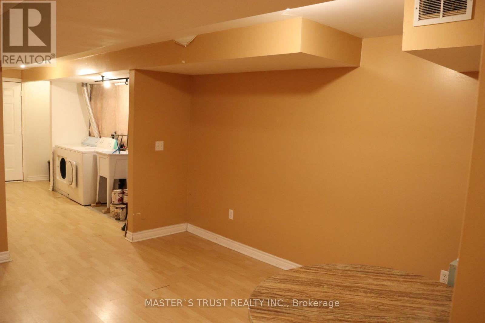 174 Rickson Avenue, Guelph, Ontario  N1G 4Y6 - Photo 17 - X12633110