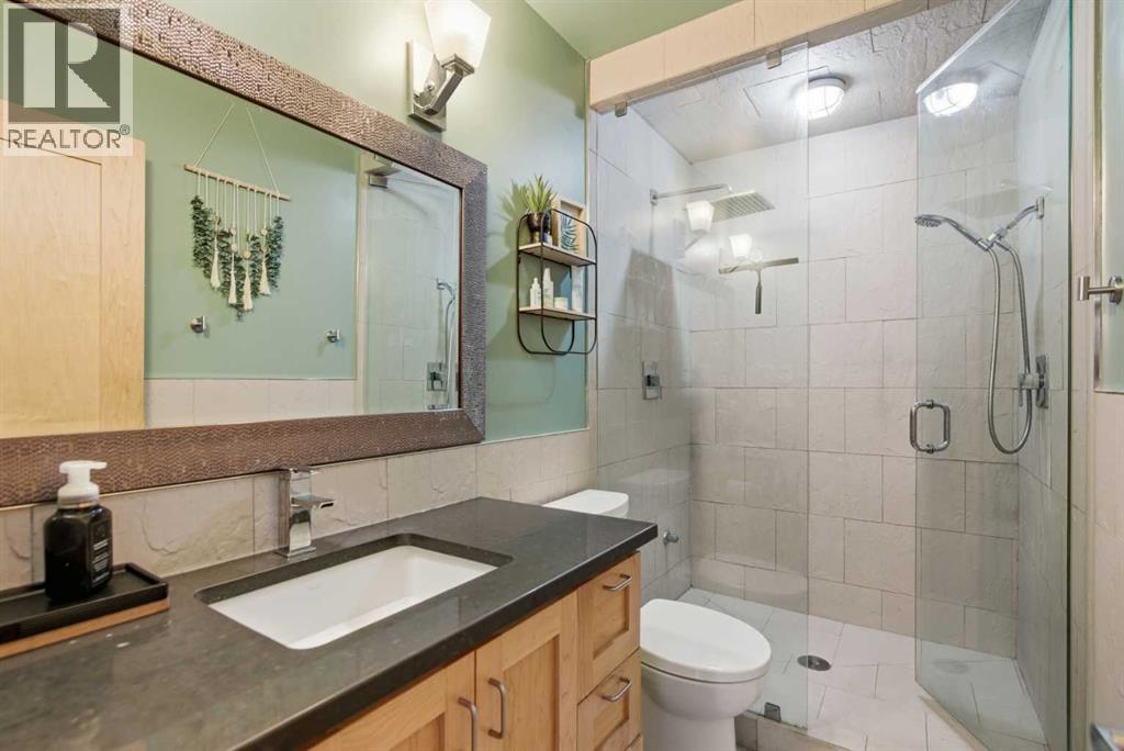 535 30 Avenue Nw, Calgary, Alberta  T2M 2N7 - Photo 19 - A2271547