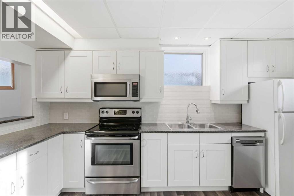 535 30 Avenue Nw, Calgary, Alberta  T2M 2N7 - Photo 24 - A2271547