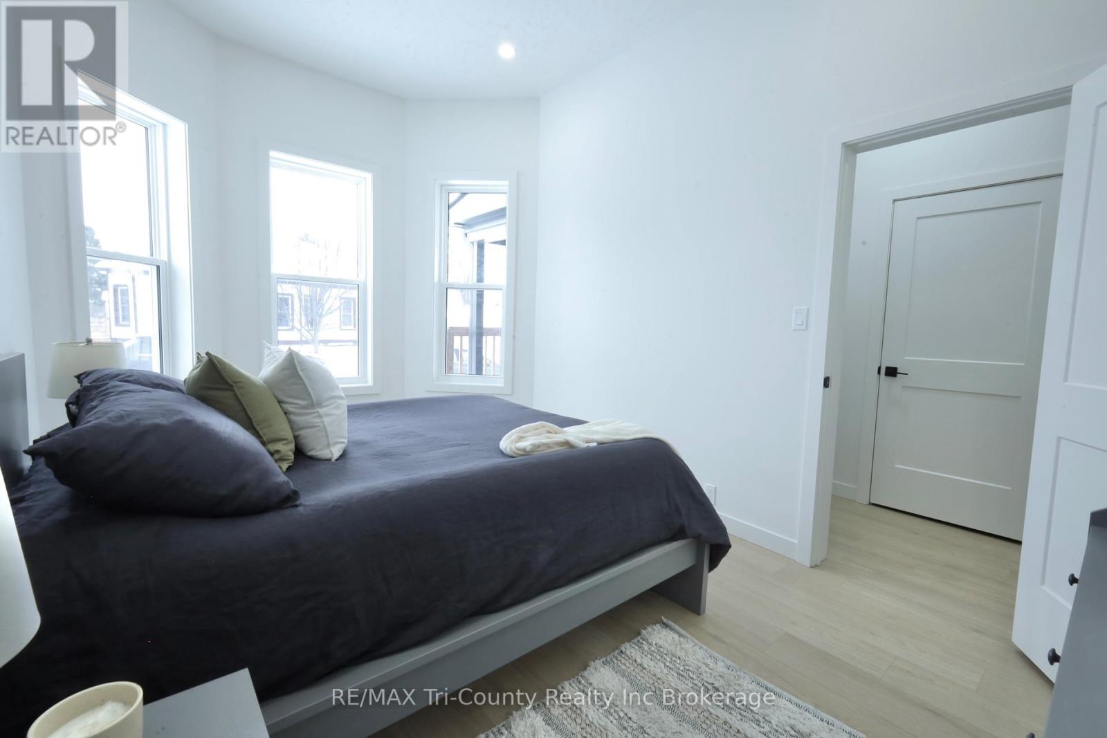 12 Mariam Street, St. Thomas, Ontario  N5P 1W8 - Photo 22 - X12633156