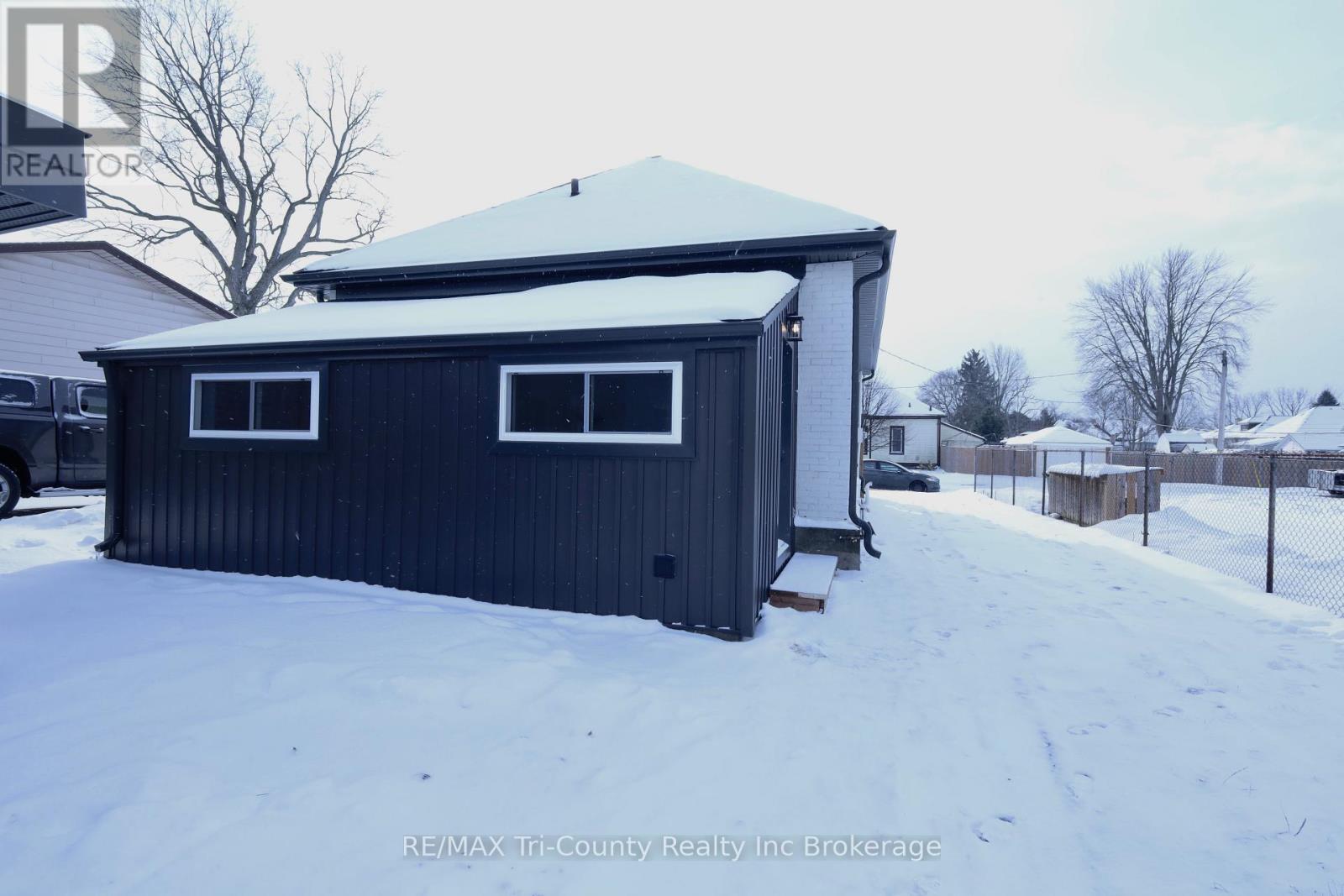 12 Mariam Street, St. Thomas, Ontario  N5P 1W8 - Photo 41 - X12633156