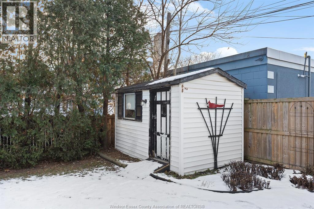 1615 Leduc, Windsor, Ontario  N9B 1S9 - Photo 28 - 25031660