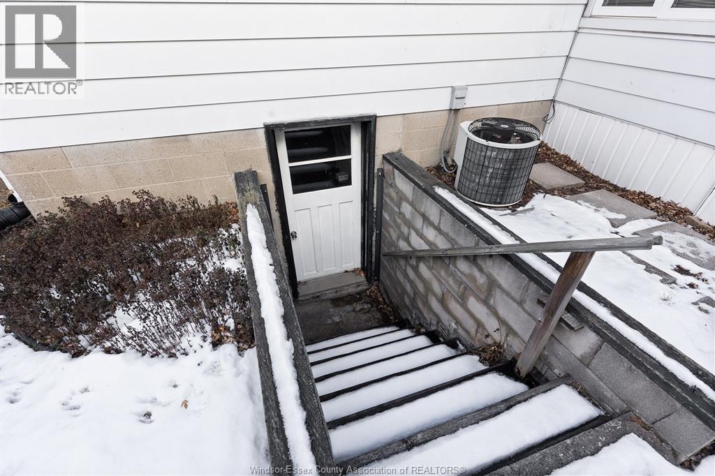 1615 Leduc, Windsor, Ontario  N9B 1S9 - Photo 29 - 25031660