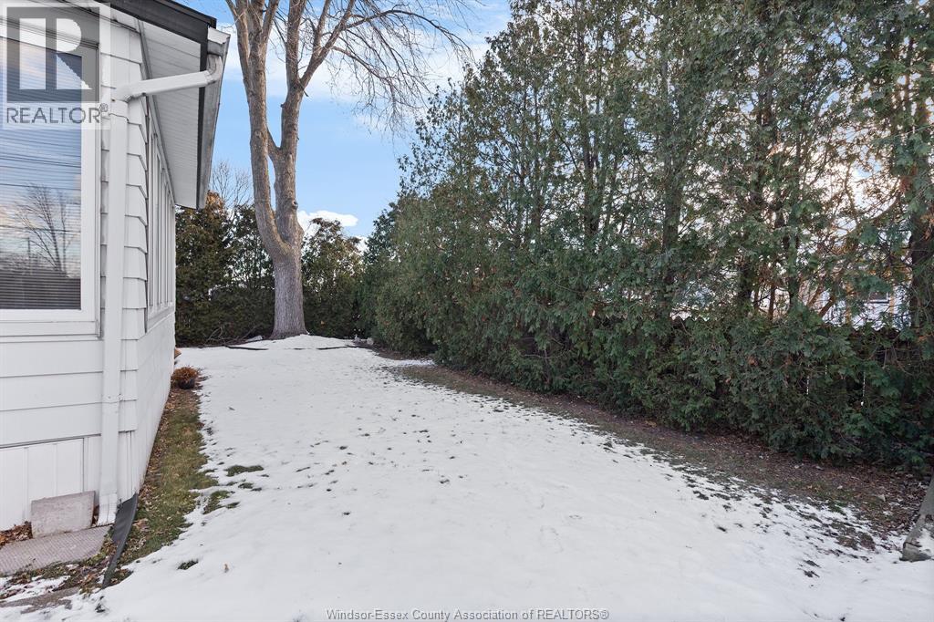 1615 Leduc, Windsor, Ontario  N9B 1S9 - Photo 30 - 25031660