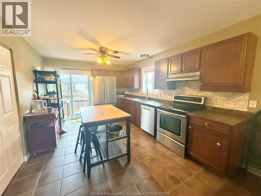 4838 Whitefish, Windsor, Ontario N9G 3E2 - Photo 6 - 25030575