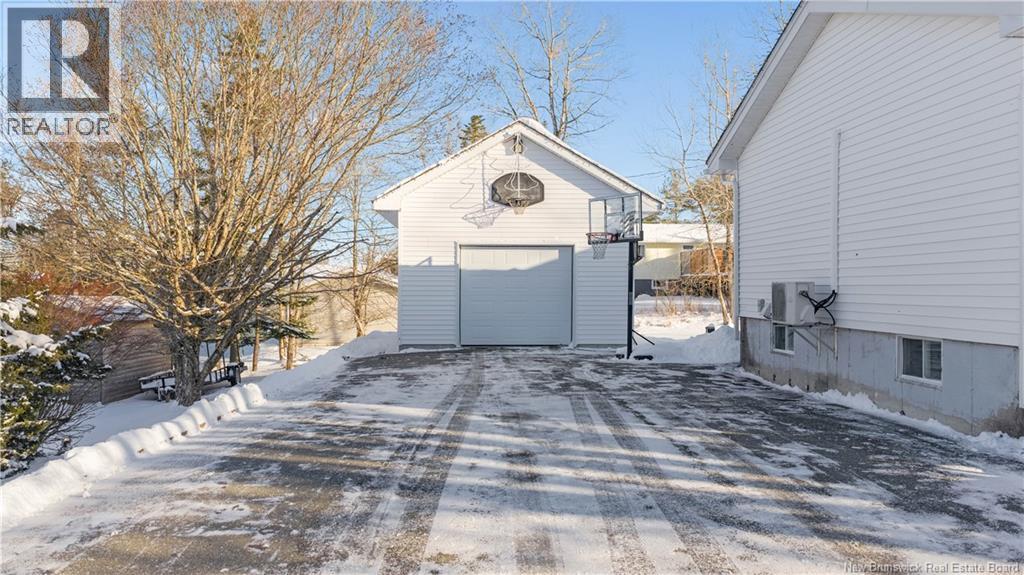 17 Autumnwood Avenue, Quispamsis, New Brunswick  E2E 1V6 - Photo 29 - NB131178