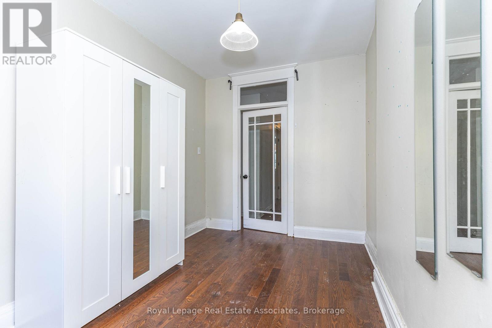 Second Floor - 497 Bloor Street W, Toronto, Ontario  M5S 1Y2 - Photo 10 - C12387957