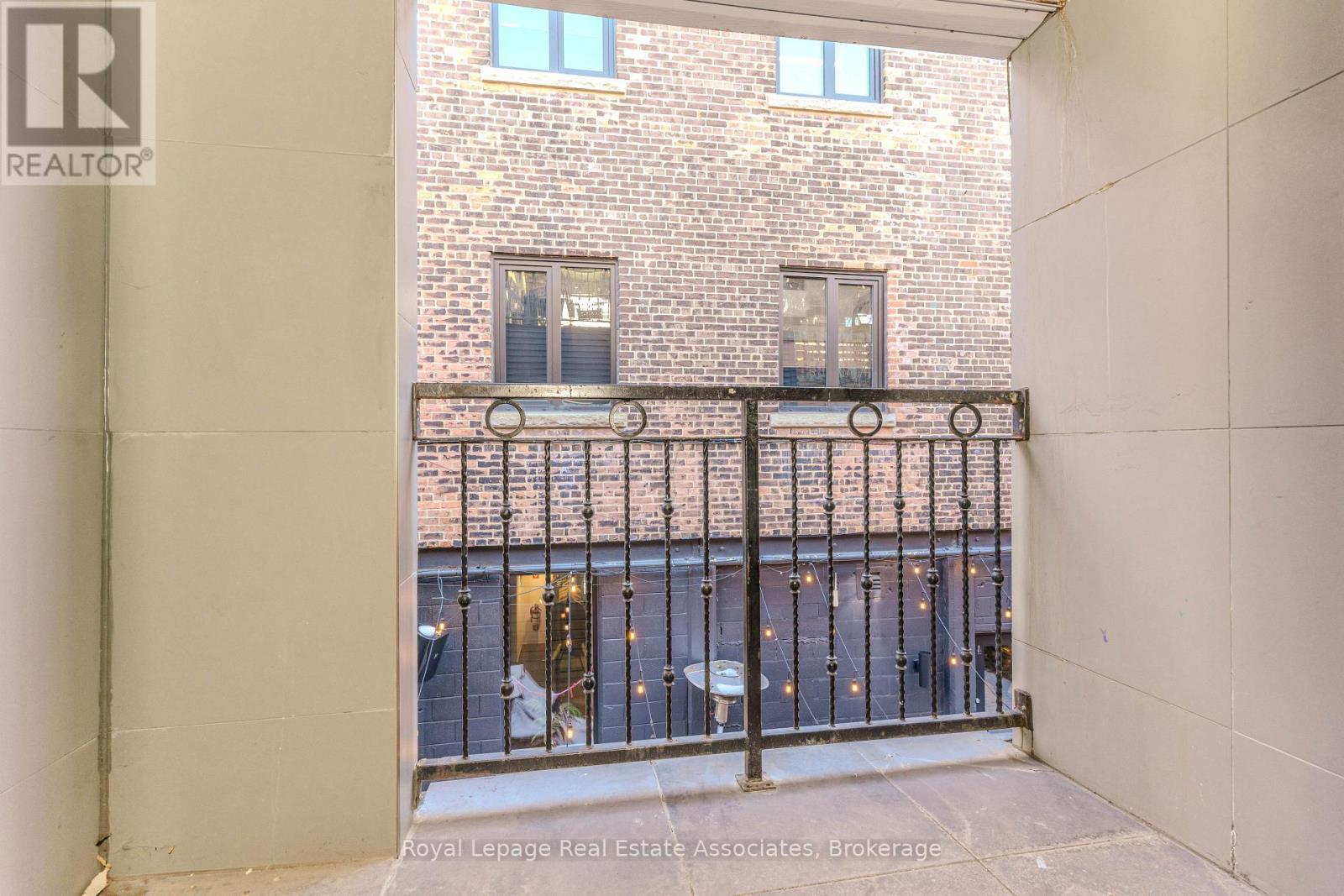 Second Floor - 497 Bloor Street W, Toronto, Ontario  M5S 1Y2 - Photo 27 - C12387957