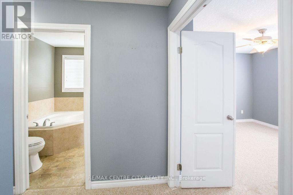 12 Peach Tree Boulevard, St. Thomas, Ontario  N5R 0B3 - Photo 16 - X12633158