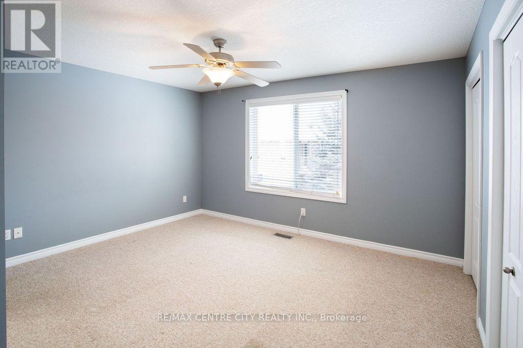 12 Peach Tree Boulevard, St. Thomas, Ontario  N5R 0B3 - Photo 17 - X12633158