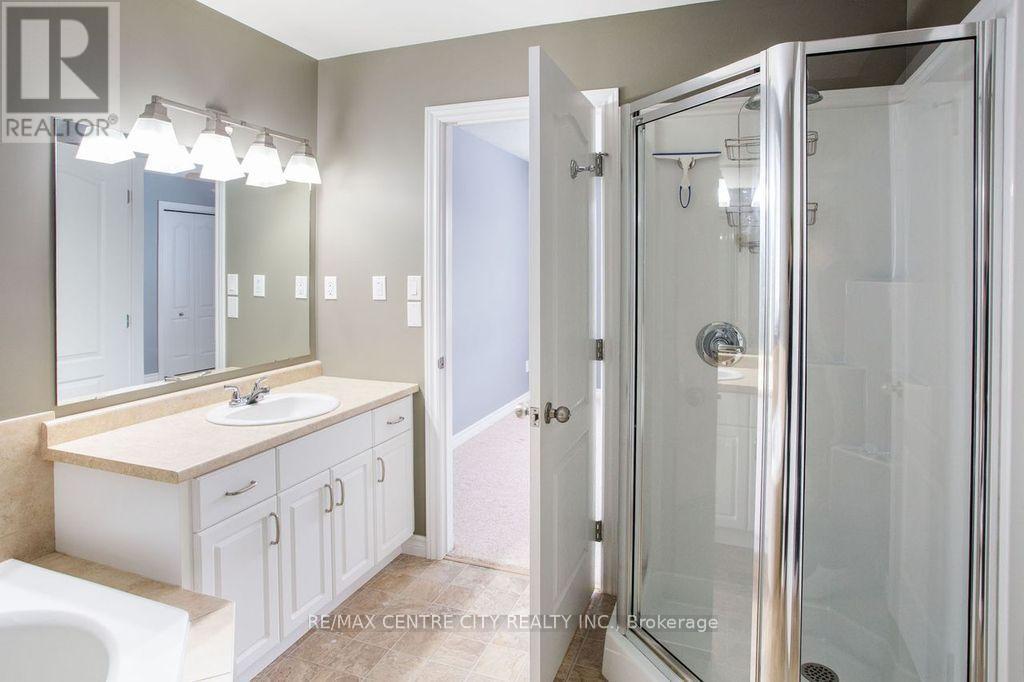 12 Peach Tree Boulevard, St. Thomas, Ontario  N5R 0B3 - Photo 19 - X12633158