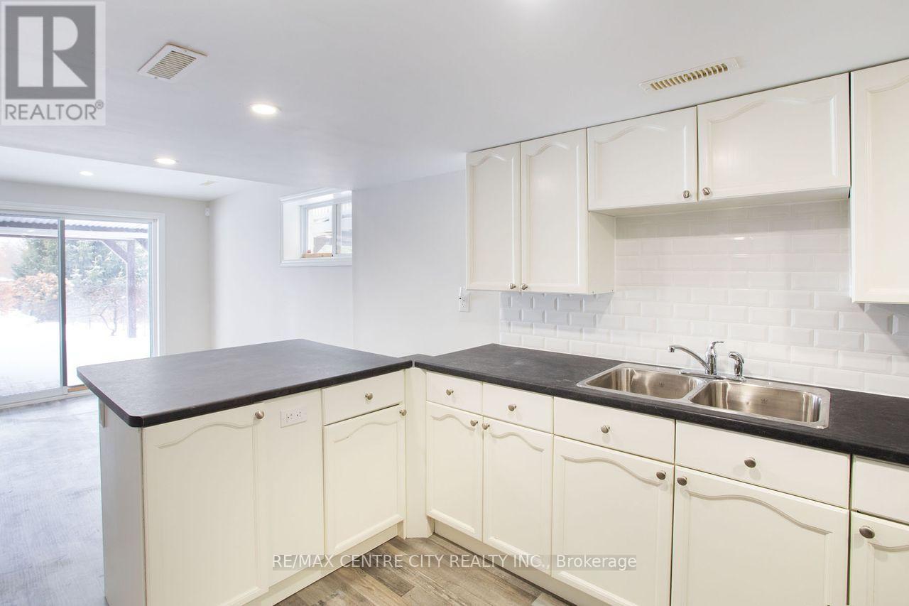 12 Peach Tree Boulevard, St. Thomas, Ontario  N5R 0B3 - Photo 26 - X12633158