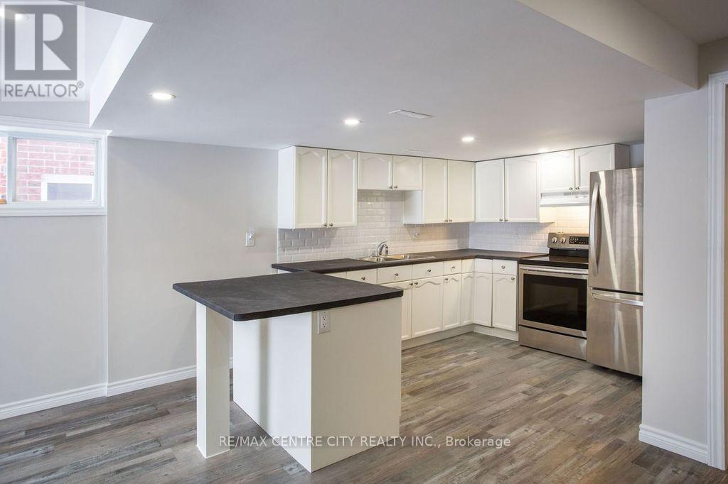 12 Peach Tree Boulevard, St. Thomas, Ontario  N5R 0B3 - Photo 29 - X12633158