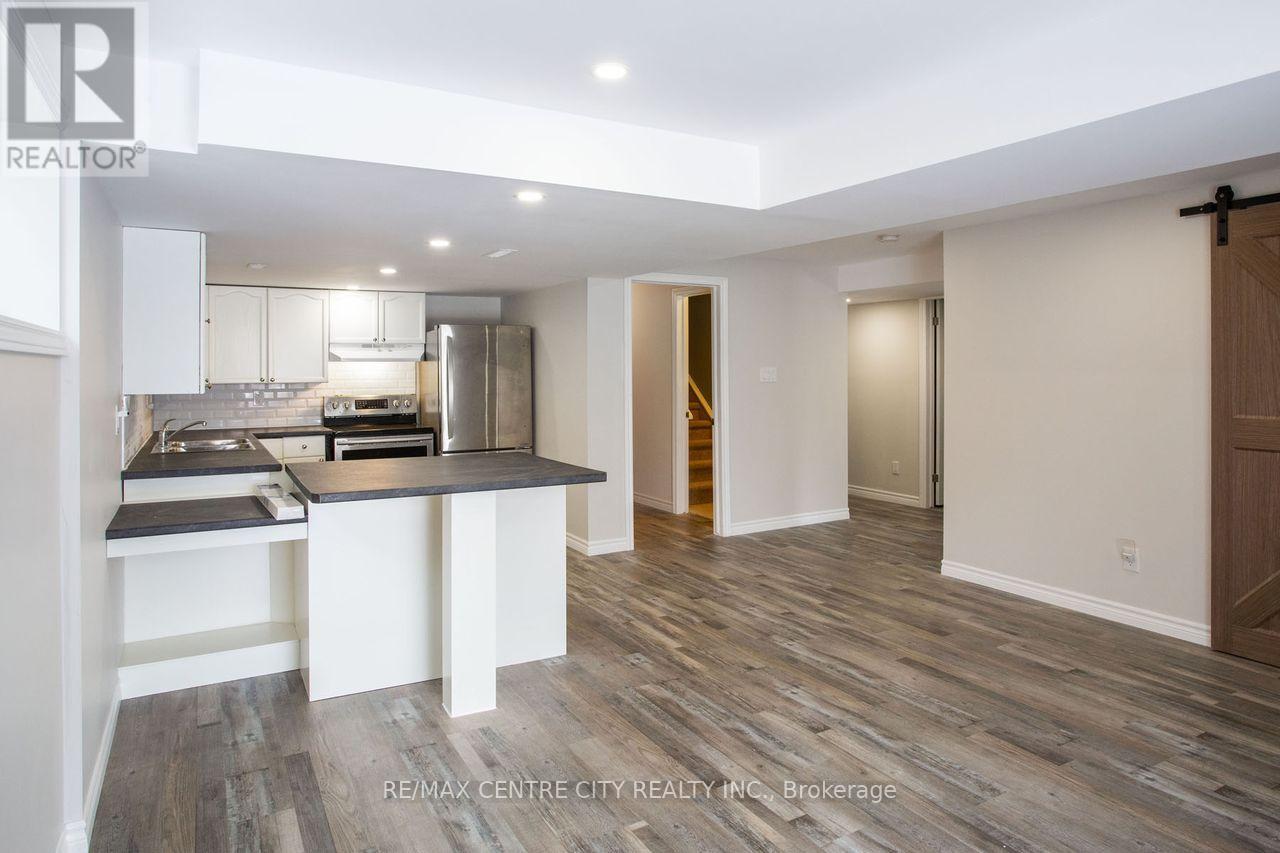 12 Peach Tree Boulevard, St. Thomas, Ontario  N5R 0B3 - Photo 30 - X12633158