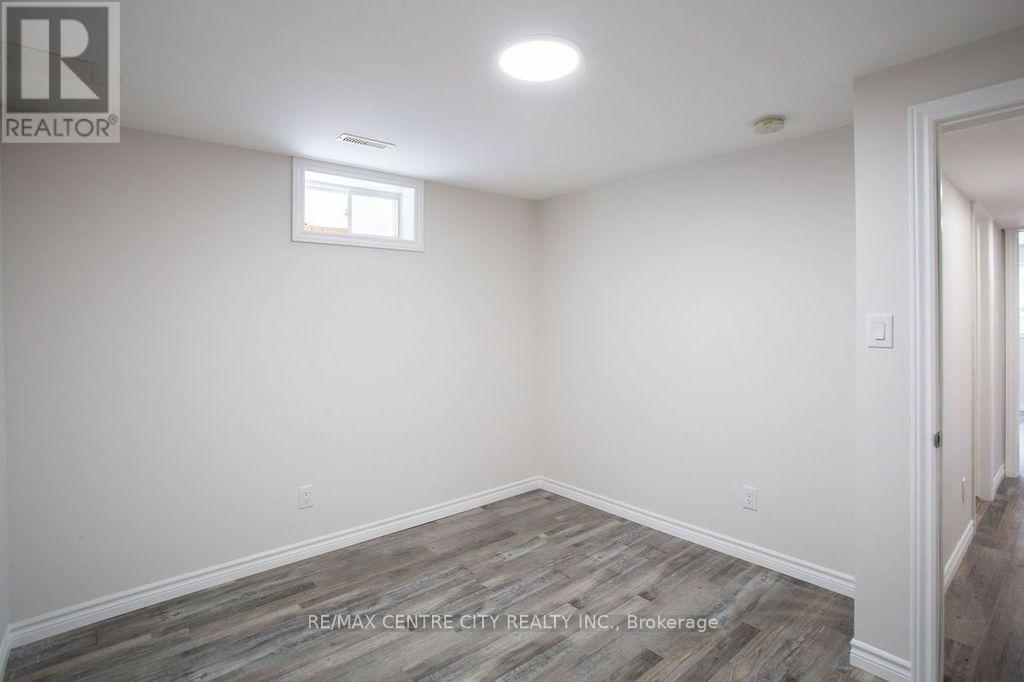 12 Peach Tree Boulevard, St. Thomas, Ontario  N5R 0B3 - Photo 34 - X12633158