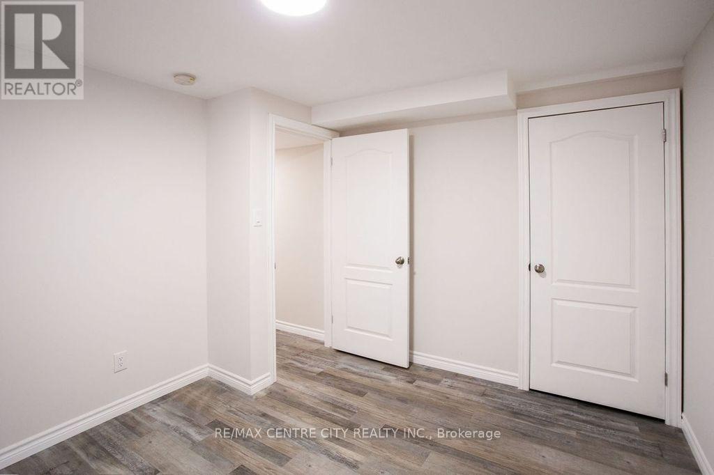 12 Peach Tree Boulevard, St. Thomas, Ontario  N5R 0B3 - Photo 35 - X12633158