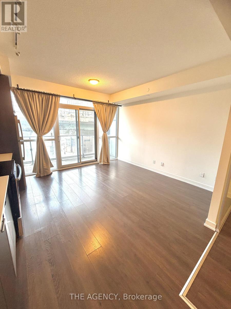 609 - 50 Bruyeres Mews, Toronto (Niagara), Ontario  M5V 0H8 - Photo 14 - C12633138