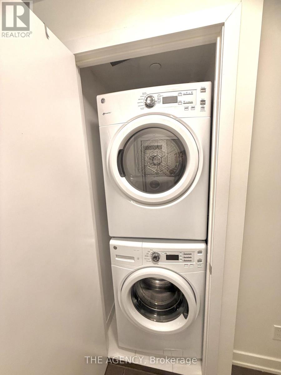 609 - 50 Bruyeres Mews, Toronto (Niagara), Ontario  M5V 0H8 - Photo 5 - C12633138