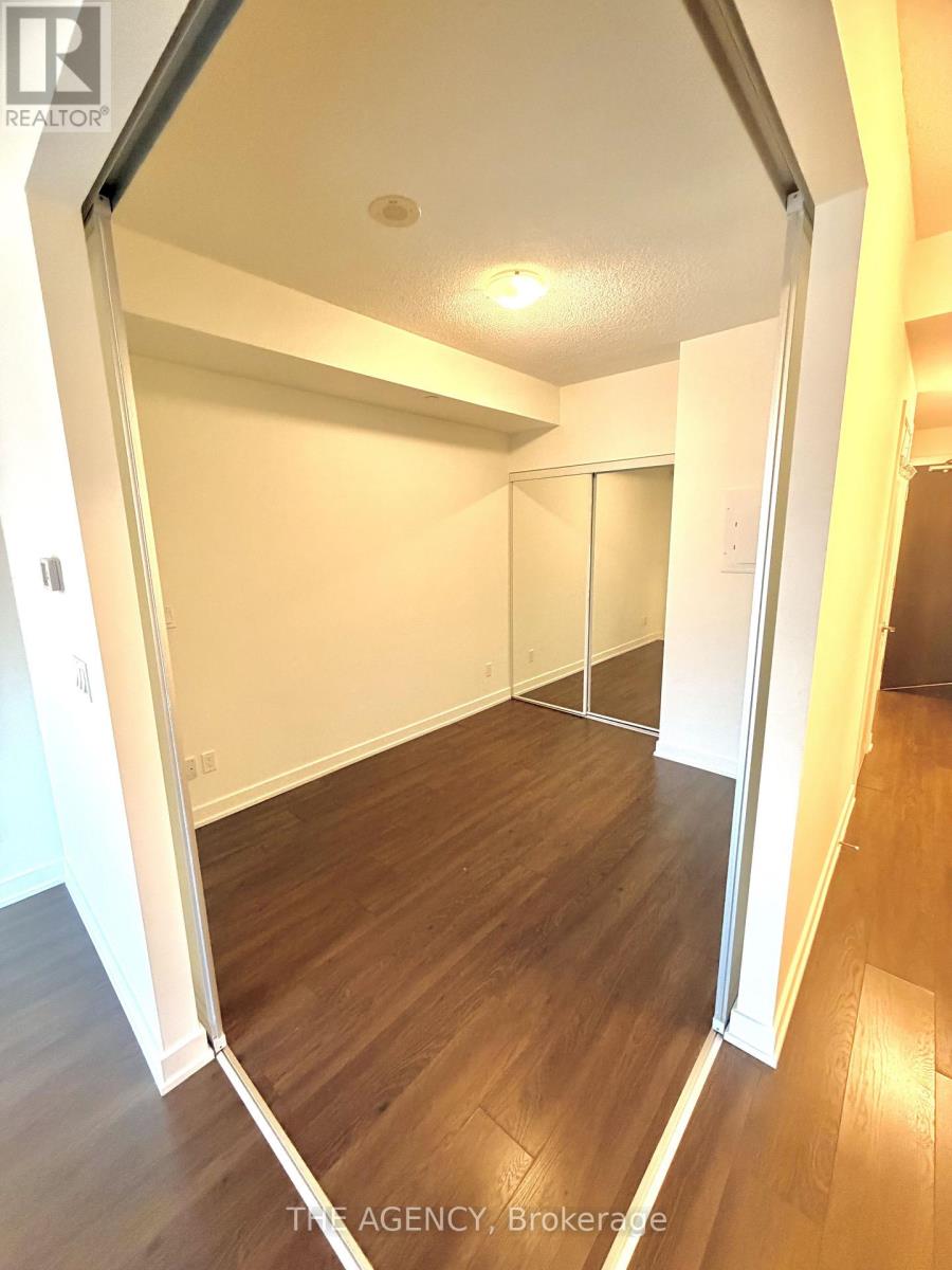 609 - 50 Bruyeres Mews, Toronto (Niagara), Ontario  M5V 0H8 - Photo 7 - C12633138