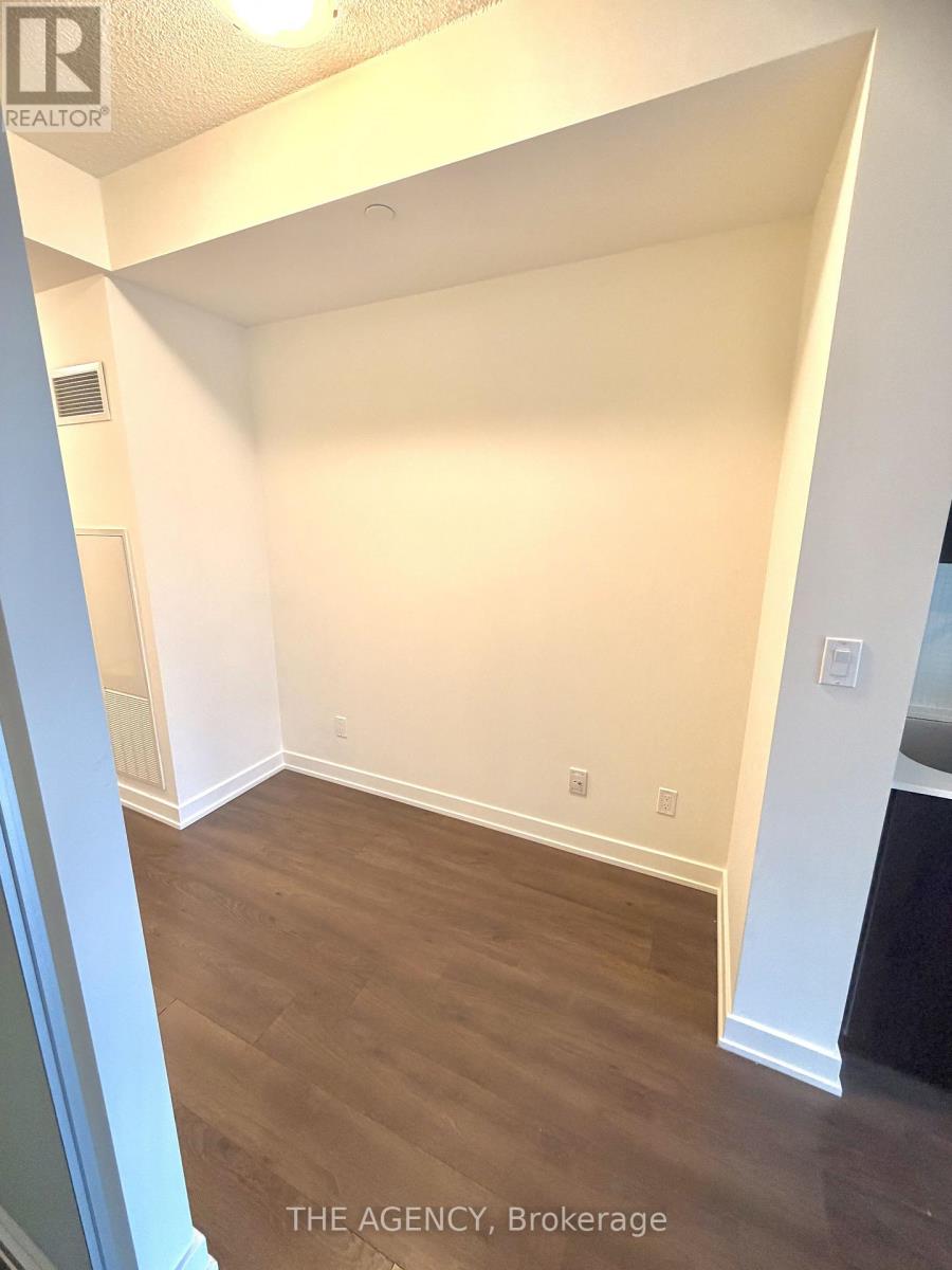 609 - 50 Bruyeres Mews, Toronto (Niagara), Ontario  M5V 0H8 - Photo 9 - C12633138