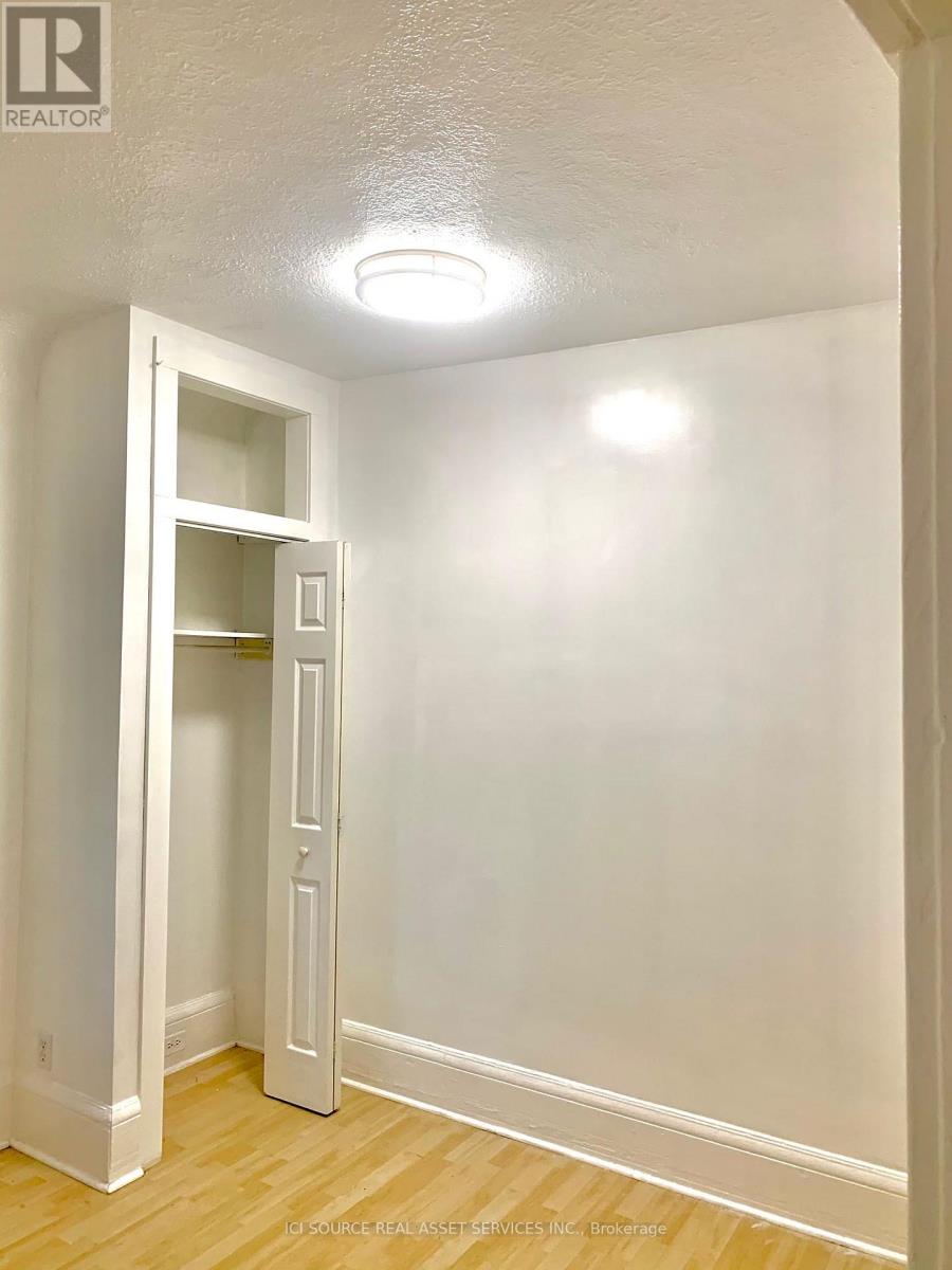 1 - 176 Grace Street, Toronto, Ontario  M6G 3A6 - Photo 7 - C12633154