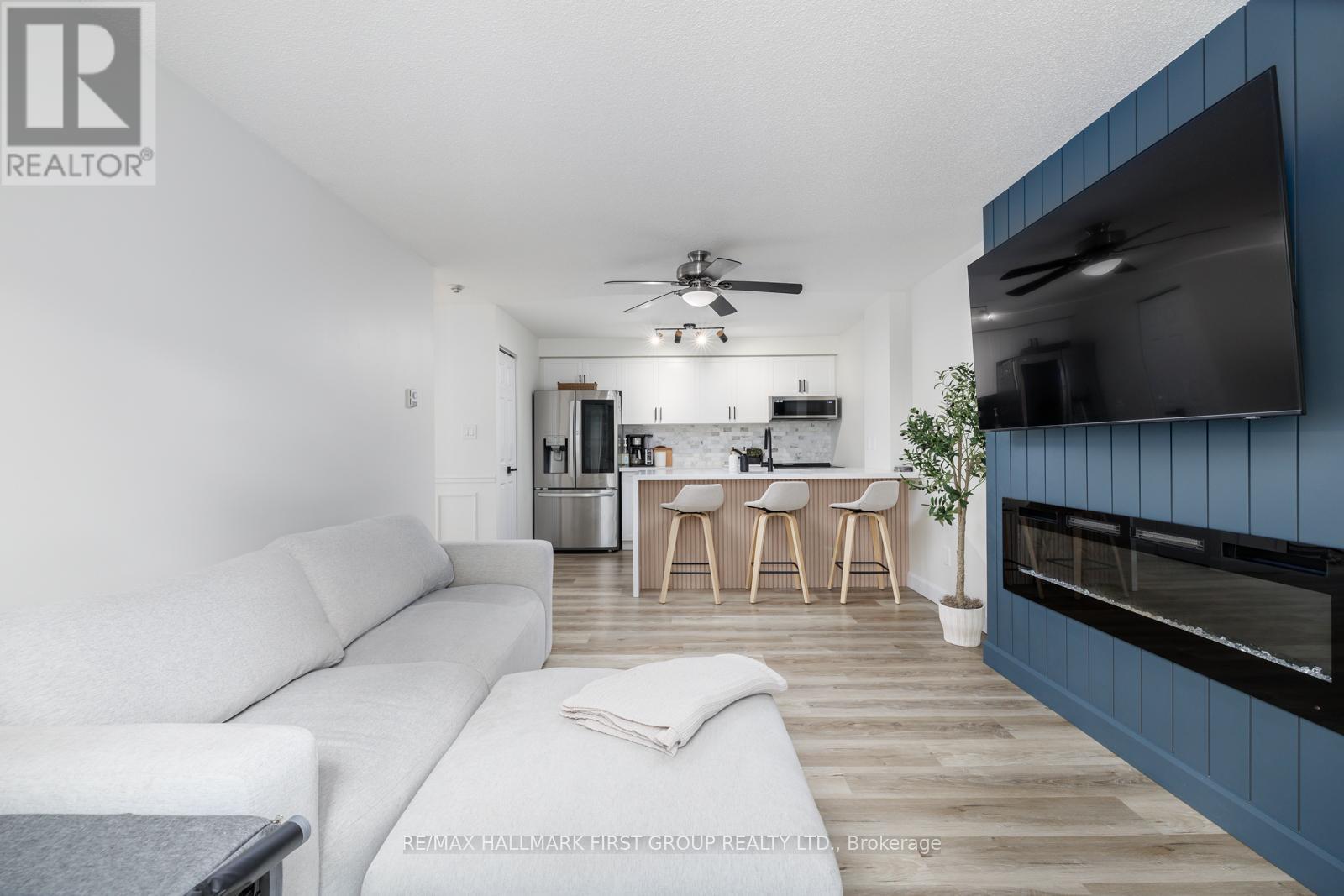 208 - 91 Aspen Springs Drive, Clarington, Ontario  L1C 5J9 - Photo 11 - E12633162