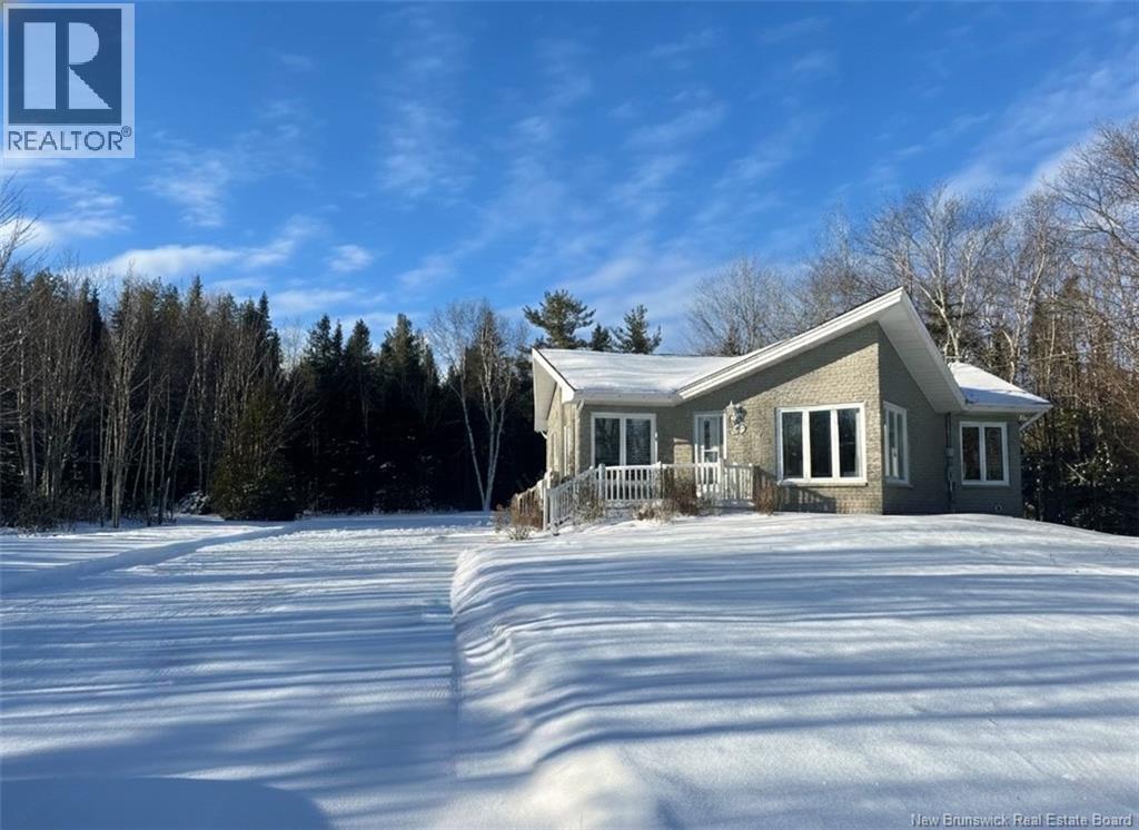 29 Rue De La Source, Nigadoo, New Brunswick E8K 3V9 - Photo 2 - NB131261