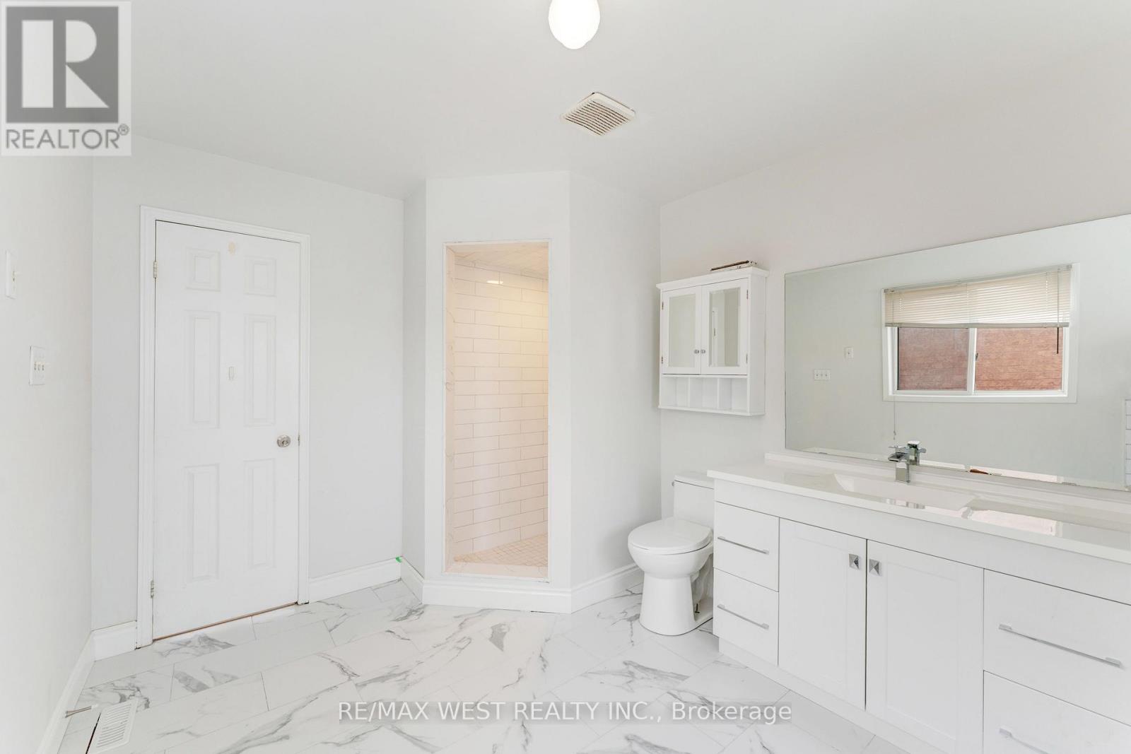 20 Felt Crescent, Barrie, Ontario  L4N 8V2 - Photo 27 - S12633128