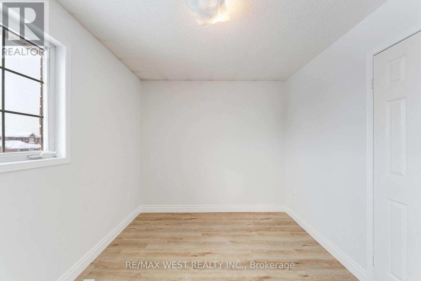 20 Felt Crescent, Barrie, Ontario  L4N 8V2 - Photo 35 - S12633128