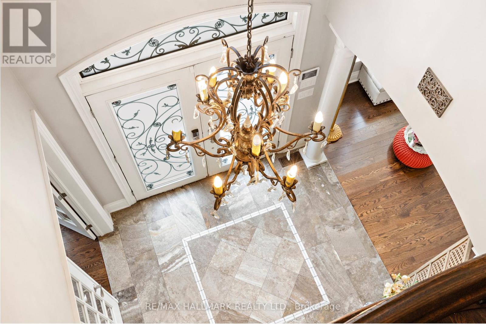 2485 Meadowridge Drive, Oakville, Ontario  L6H 7R4 - Photo 15 - W12633126