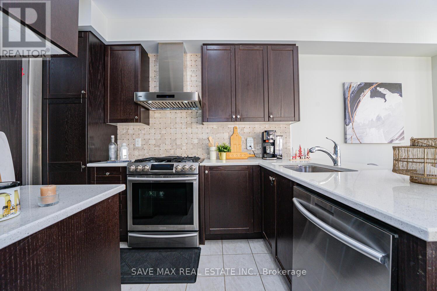 50 Abigail Crescent N, Caledon, Ontario  L7C 2J3 - Photo 16 - W12633144