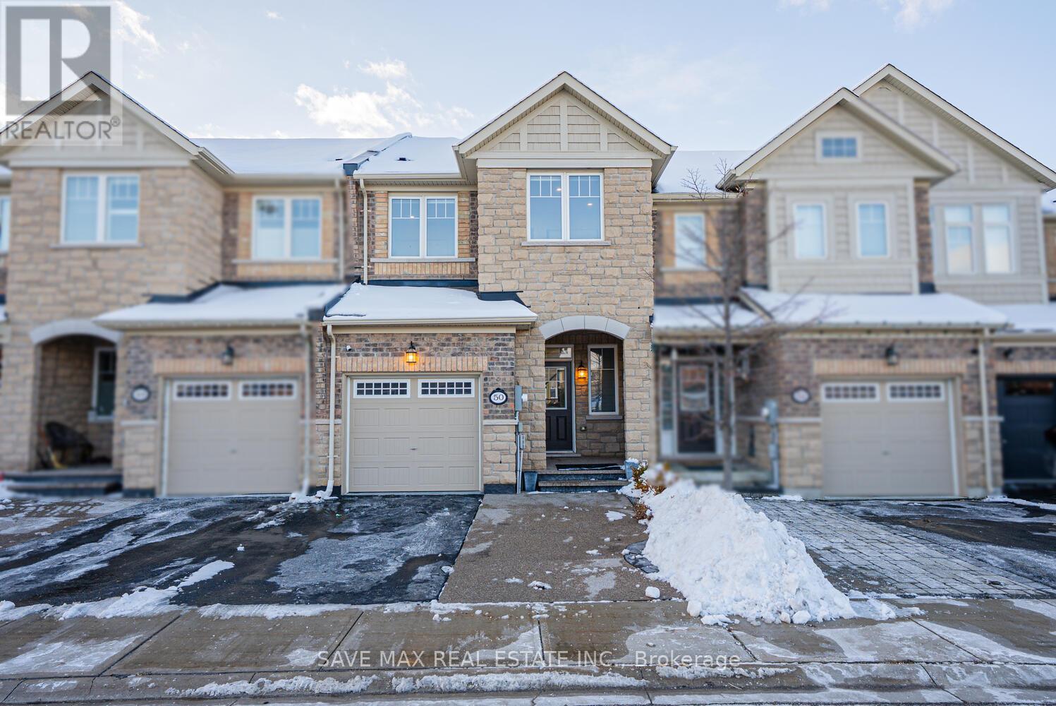 50 Abigail Crescent N, Caledon, Ontario  L7C 2J3 - Photo 2 - W12633144