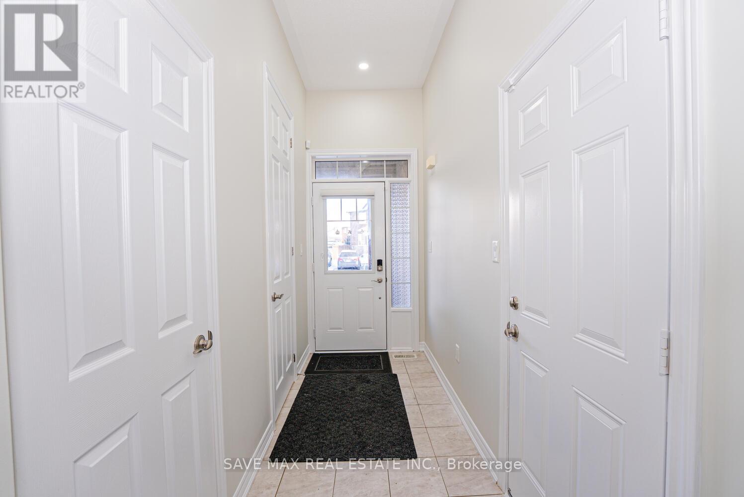 50 Abigail Crescent N, Caledon, Ontario  L7C 2J3 - Photo 6 - W12633144