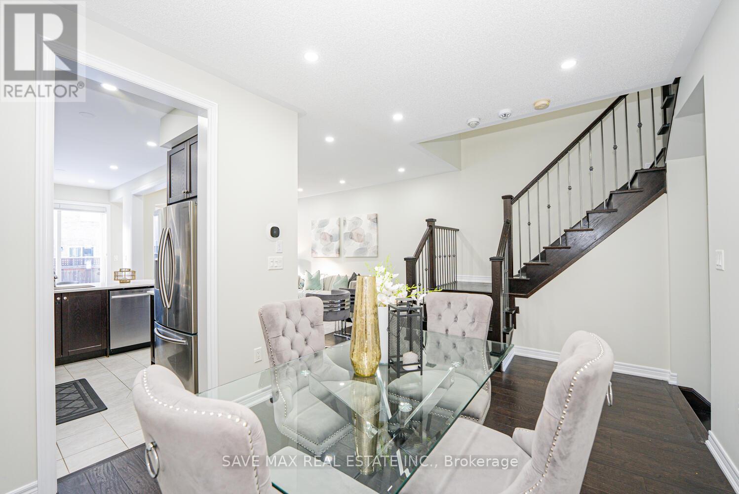 50 Abigail Crescent N, Caledon, Ontario  L7C 2J3 - Photo 8 - W12633144