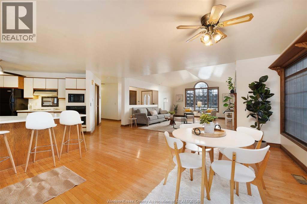 8710 Middle Side Rd., Mcgregor, Ontario N0R 1J0 - Photo 13 - 25031655