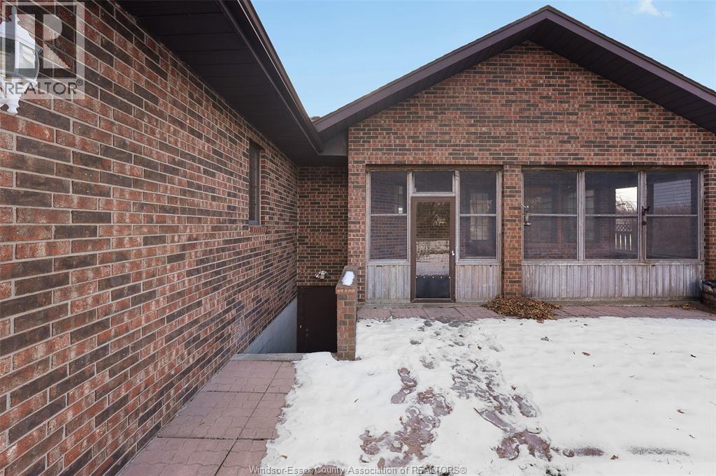 8710 Middle Side Rd., Mcgregor, Ontario N0R 1J0 - Photo 33 - 25031655