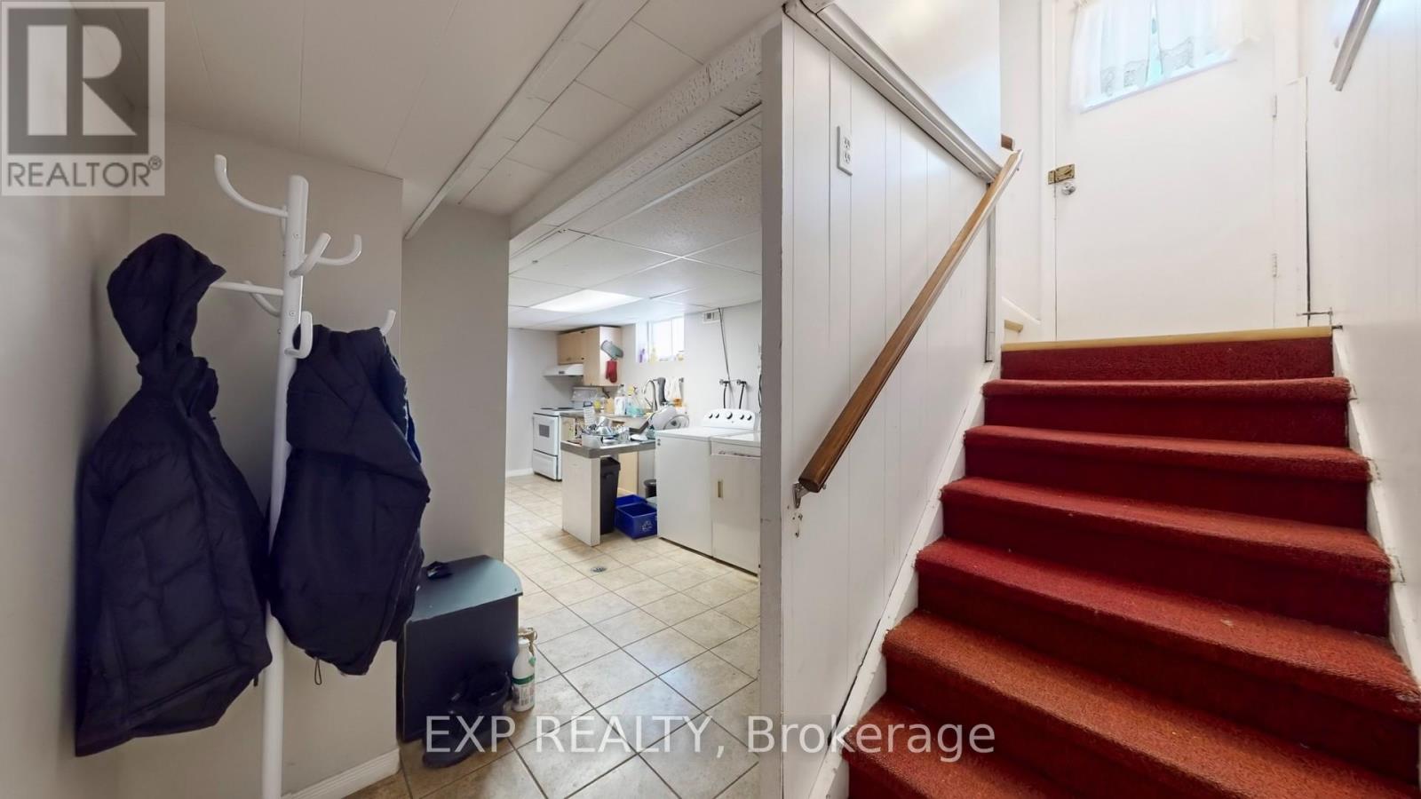 26 Ramsey Crescent, Hamilton (Ainslie Wood), Ontario  L8S 2N2 - Photo 25 - X12633160