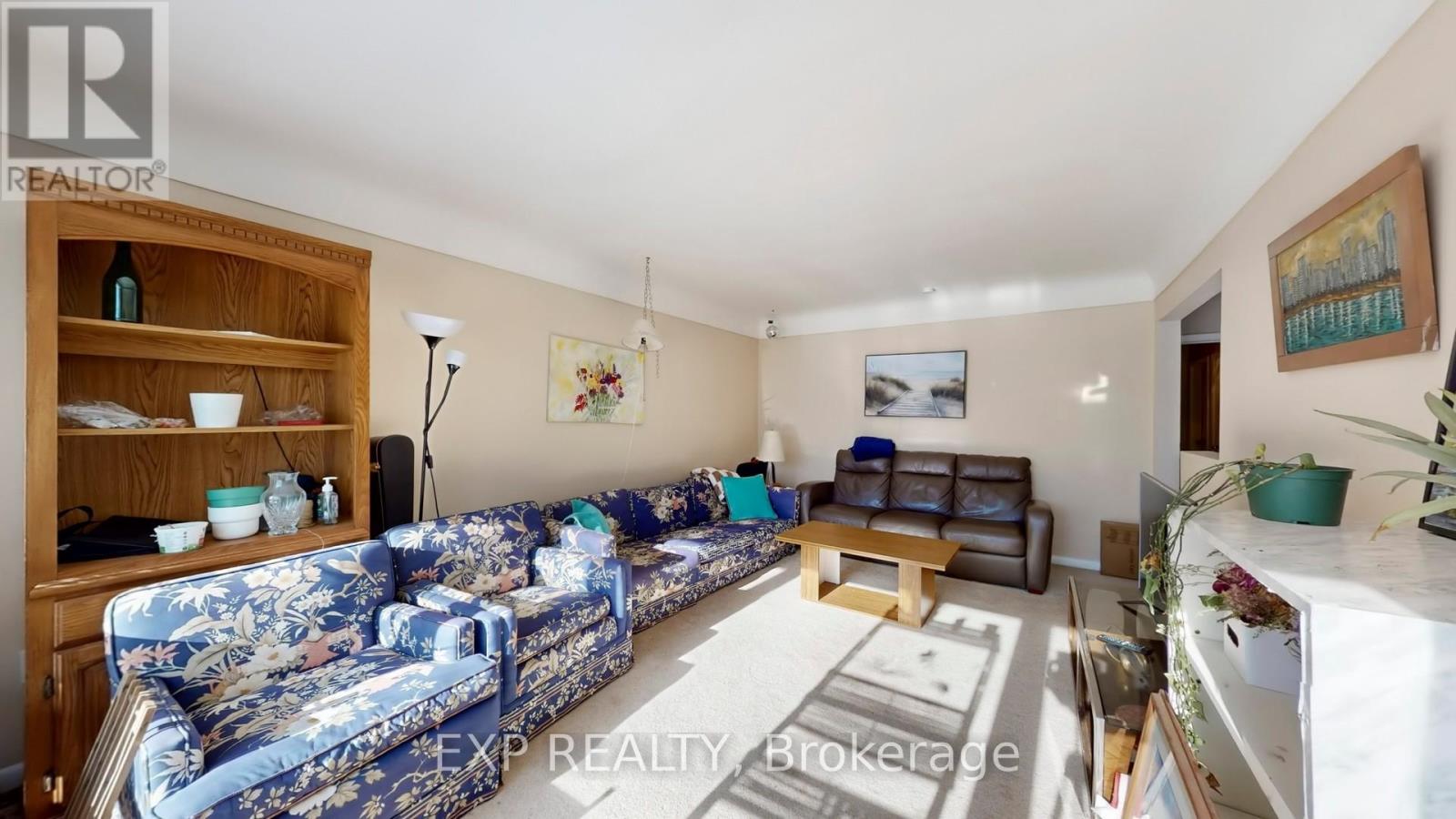 26 Ramsey Crescent, Hamilton (Ainslie Wood), Ontario  L8S 2N2 - Photo 6 - X12633160