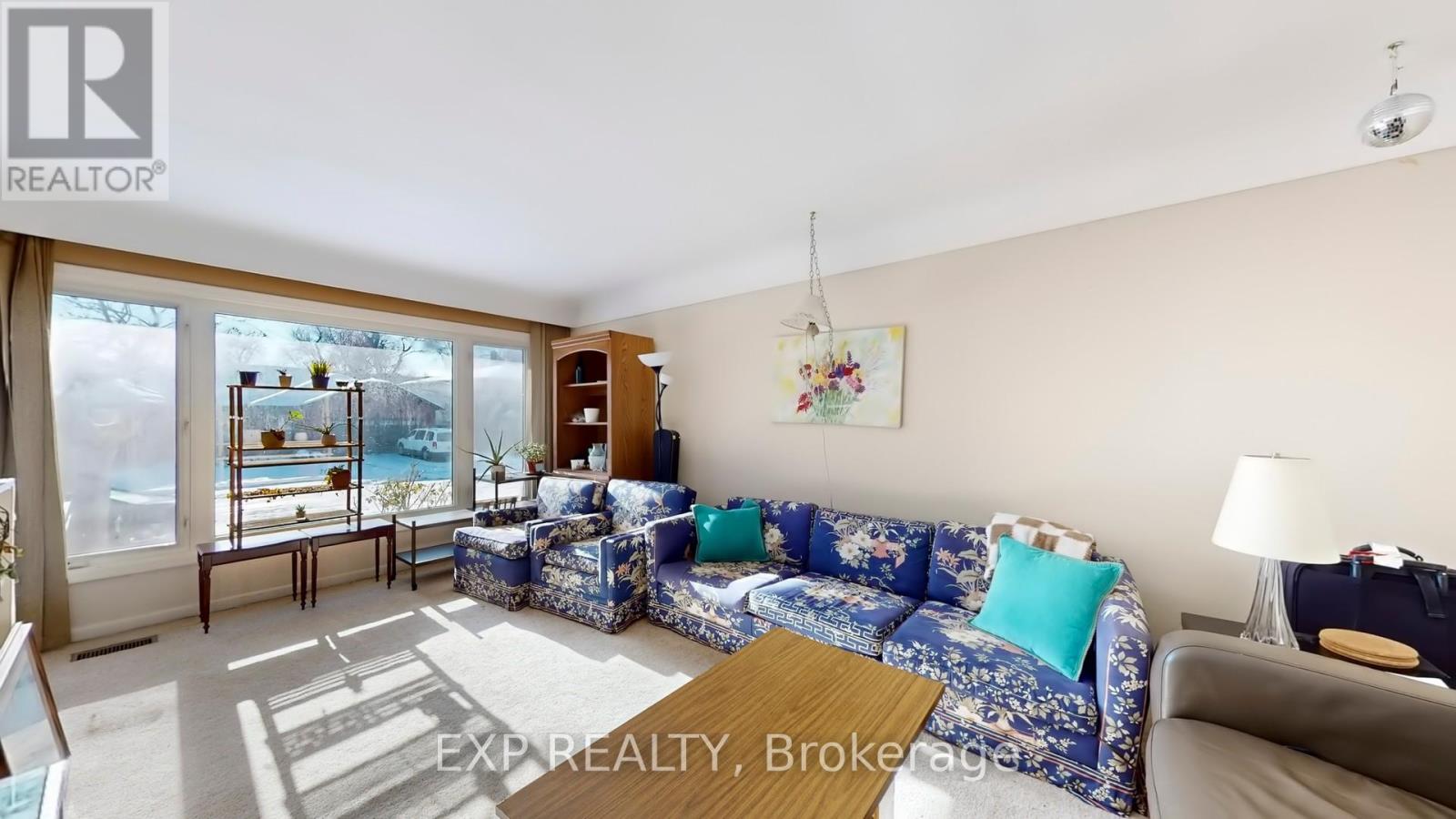 26 Ramsey Crescent, Hamilton (Ainslie Wood), Ontario  L8S 2N2 - Photo 7 - X12633160