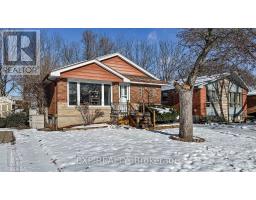 26 RAMSEY CRESCENT, Hamilton, Ontario
