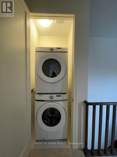 259 Clockwork Drive, Brampton, Ontario  L7A 5C7 - Photo 8 - W12633166