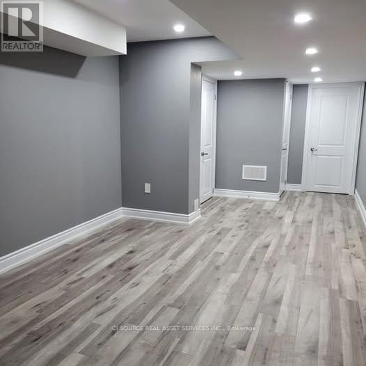 Bsmt - 393 Royal West Drive, Brampton, Ontario  L6X 5J9 - Photo 7 - W12633168