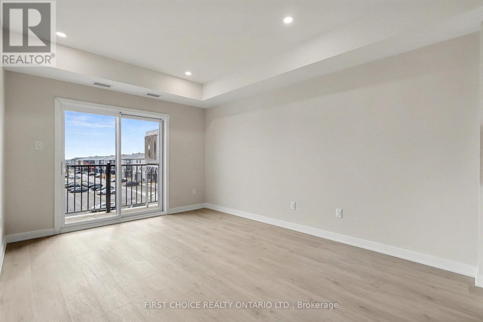 314 - 3600 Brian Coburn Boulevard, Ottawa, Ontario  K4A 3W4 - Photo 5 - X12633182