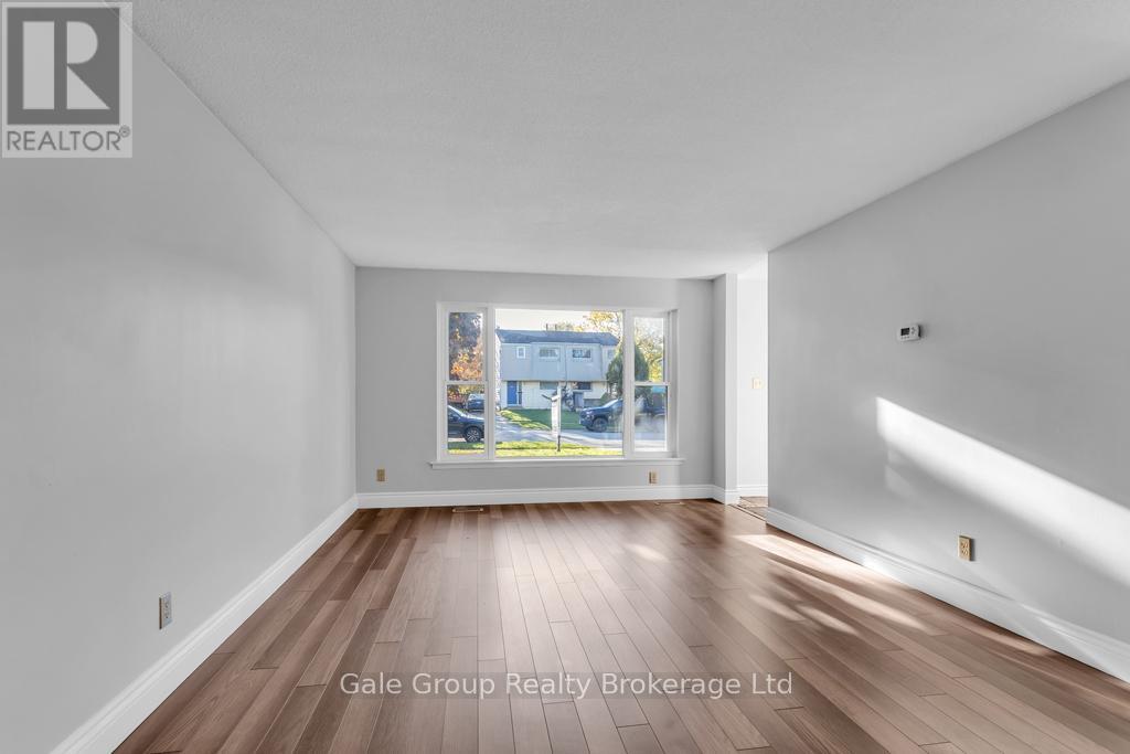 63 Tennyson Street, Woodstock, Ontario  N4S 8B3 - Photo 2 - X12633188