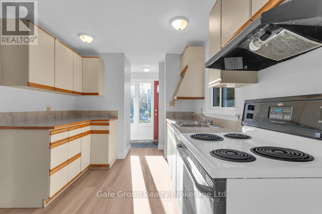 63 Tennyson Street, Woodstock, Ontario  N4S 8B3 - Photo 6 - X12633188